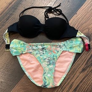 Xhilaration swim bottoms sz M